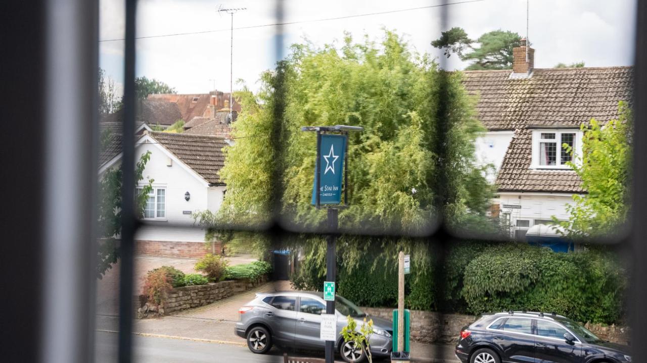 The Star Inn Lingfield Esterno foto